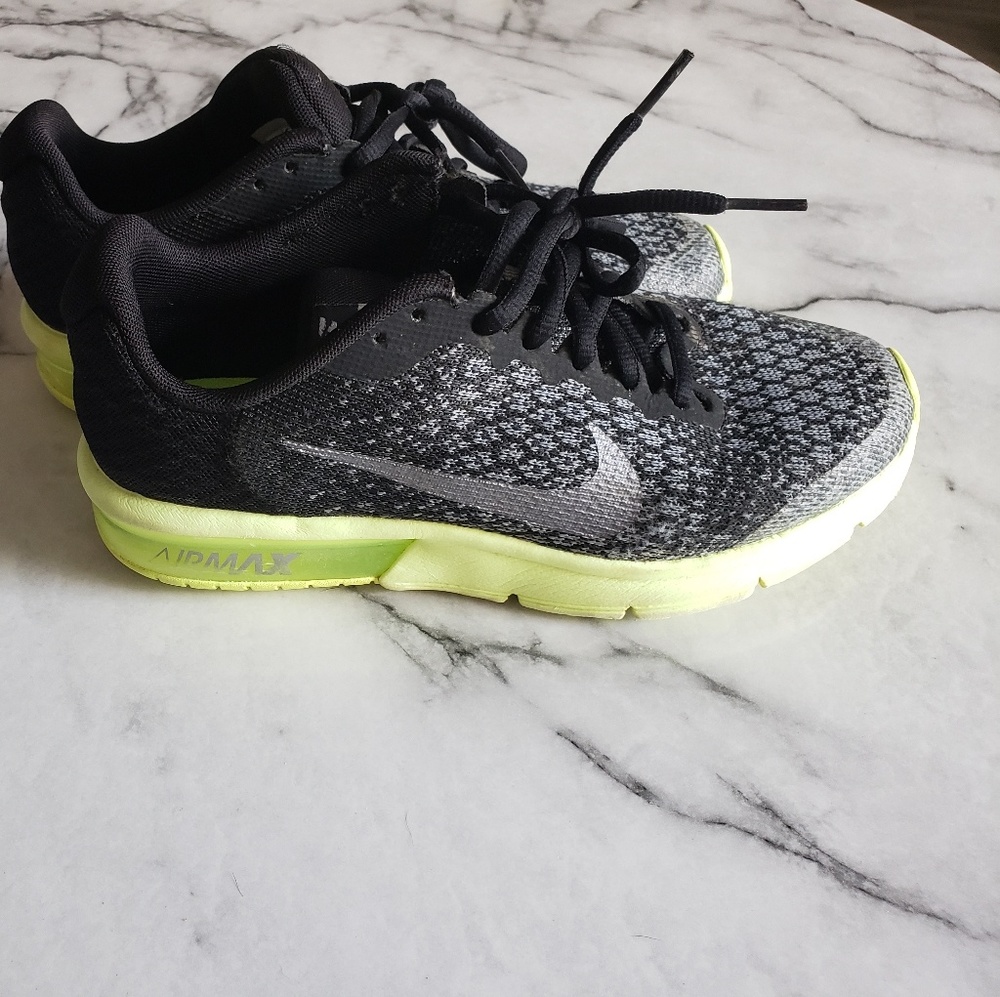 Boys Nike Air max